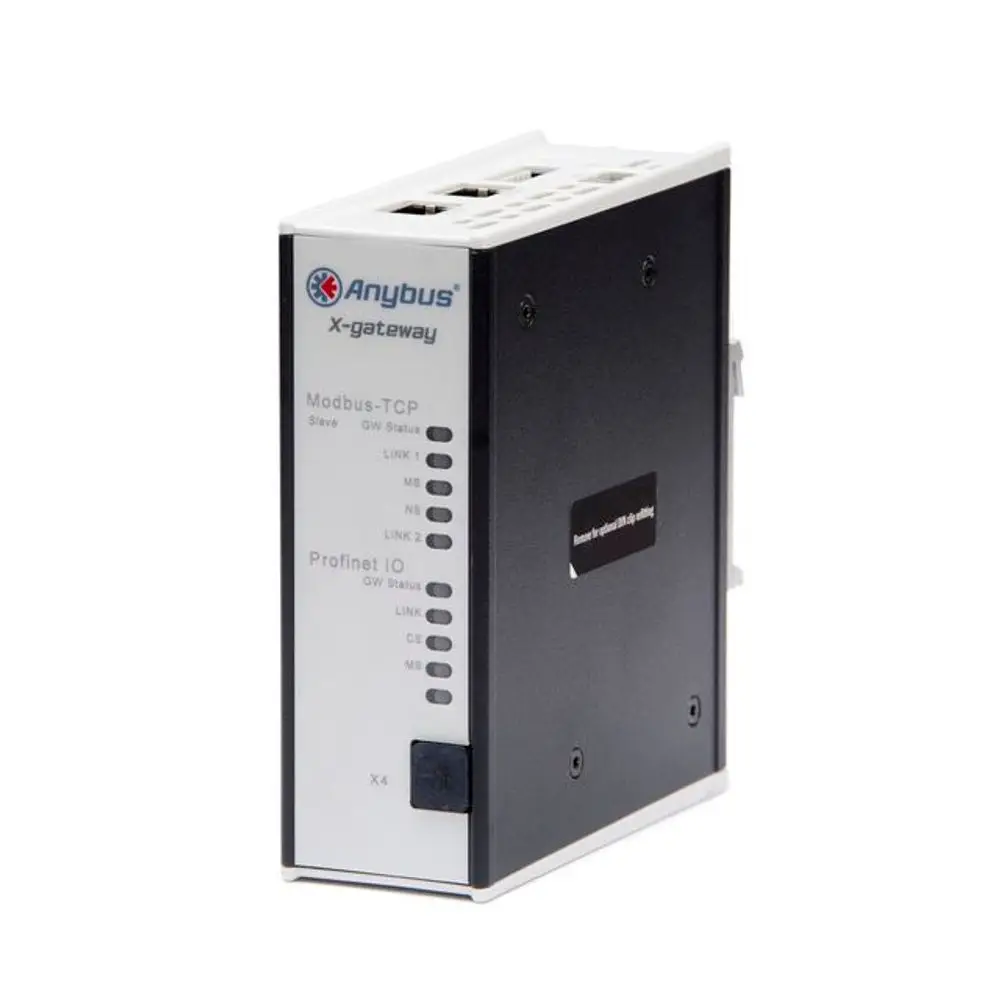 Schwarze Datenschnittstelle von Remeha mit zwei Ethernet-Ports, LED-Statusanzeigen und Anschlussmöglichkeiten für Modbus-TCP und Profinet IO.